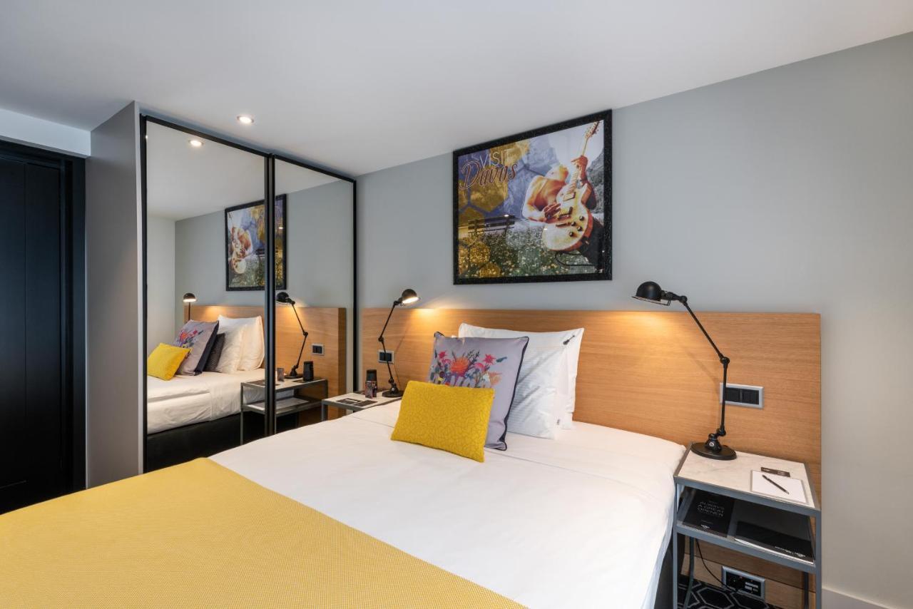 Hébergement Supérieur Lit Queen-Size - Argent